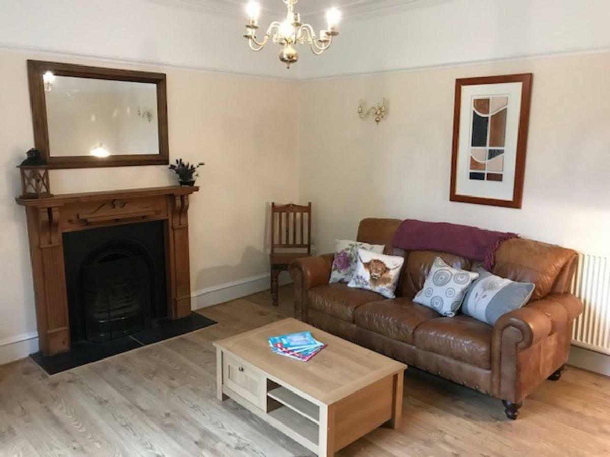 Traditional Family Home In Royal Deeside Aboyne Extérieur photo