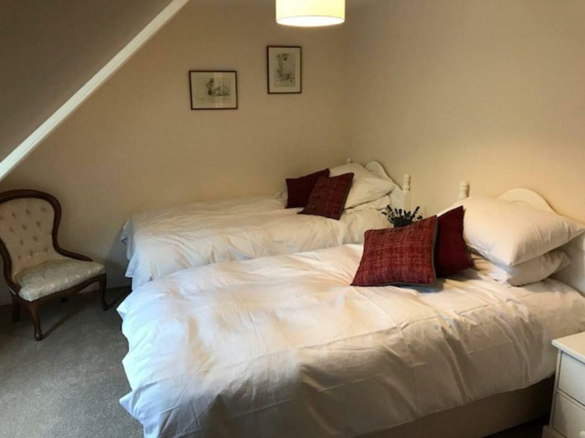 Traditional Family Home In Royal Deeside Aboyne Extérieur photo